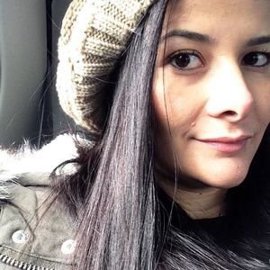 Meet your Posher, Lorena